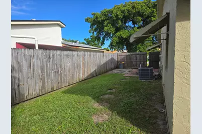6132 SW 4th Street, Margate, FL 33068 - Photo 21