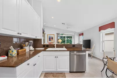5257 Glenville Drive, Boynton Beach, FL 33437 - Photo 13