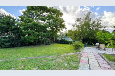 213 SW 3rd Place, Dania Beach, FL 33004 - Photo 31