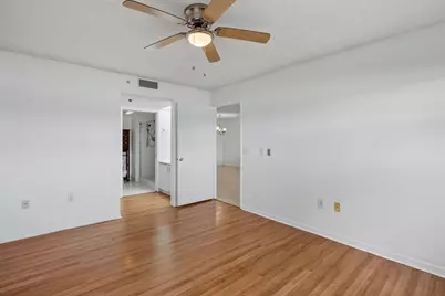 571 SW 141st Avenue #109N, Pembroke Pines, FL 33027 - Photo 3
