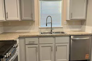 8724 SW 15th St, Davie, FL 33324 - Photo 9