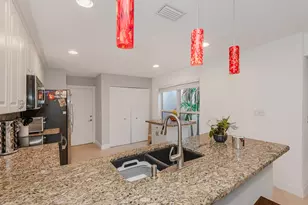 288 NW 39th Way, Deerfield Beach, FL 33442 - Photo 11