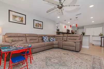 288 NW 39th Way, Deerfield Beach, FL 33442 - Photo 9
