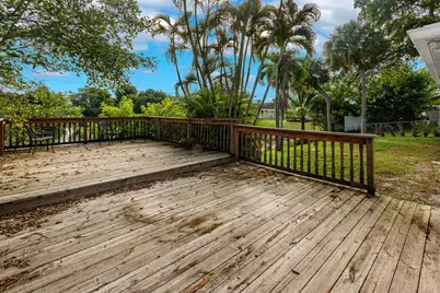 288 NW 39th Way, Deerfield Beach, FL 33442 - Photo 29