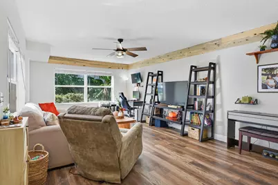 3233 SW Sunset Trace Circle, Palm City, FL 34990 - Photo 13