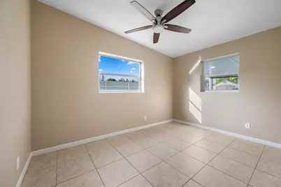 1903 E Chatham Road, West Palm Beach, FL 33415 - Photo 21