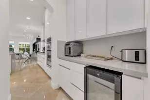 12075 NW 81st Ct, Parkland, FL 33076 - Photo 17