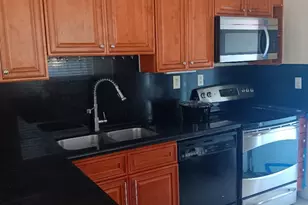 6000 SW 39th Ct, Davie, FL 33314 - Photo 5