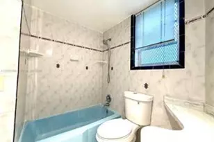 1701 NE Miami Gardens Dr, North Miami Beach, FL 33179 - Photo 13