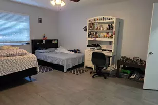 7556 Stirling Rd, Davie, FL 33024 - Photo 9