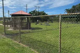 551 NW 99th Way, Pembroke Pines, FL 33024 - Photo 15