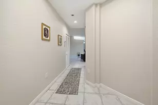 7986 Exeter Blvd W, Tamarac, FL 33321 - Photo 3