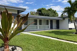 1261 SE 2nd St, Deerfield Beach, FL 33441 - Photo 3