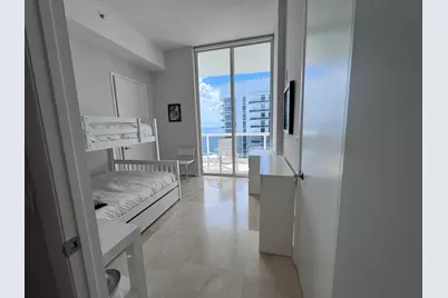 16001 Collins Avenue #4002, Sunny Isles Beach, FL 33160 - Photo 27