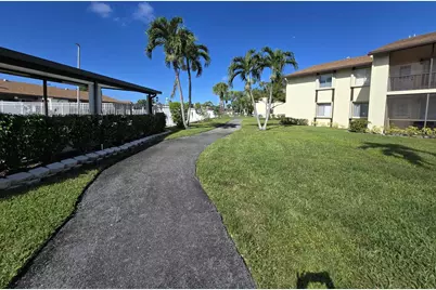 2779 Emory Drive W #E, West Palm Beach, FL  - Photo 17