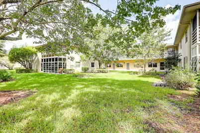 33 Lake Vista Trail #206, Port Saint Lucie, FL 34952 - Photo 5