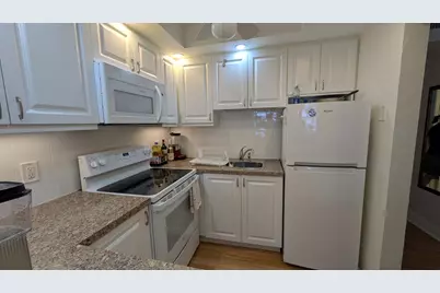 2880 Lake Osborne Drive #109, Lake Worth, FL 33461 - Photo 3