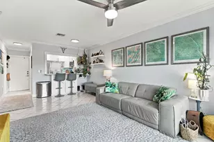 2201 SE 9th St, Pompano Beach, FL 33062 - Photo 17