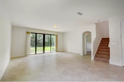 8979 Gulf Run Way, Lake Worth, FL 33467 - Photo 13