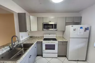 8540 N Sherman Cir, Miramar, FL 33025 - Photo 11