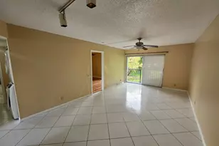 8540 N Sherman Cir, Miramar, FL 33025 - Photo 7