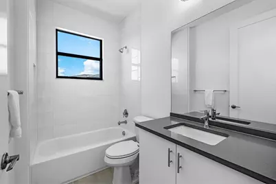 8209 Essex Country Club Drive, Boca Raton, FL 33434 - Photo 31