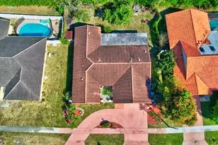 7011 San Sebastian Cir, Boca Raton, FL 33433 - Photo 41