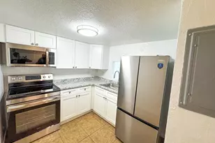 416 SW 1st Ct, Pompano Beach, FL 33060 - Photo 7