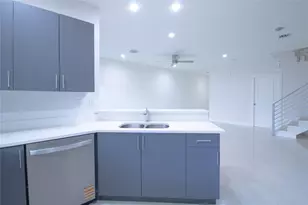 422 SE 16th Street SE, Fort Lauderdale, FL 33316 - Photo 5