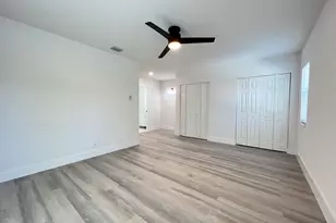 1402 NE 34th St, Oakland Park, FL 33334 - Photo 37