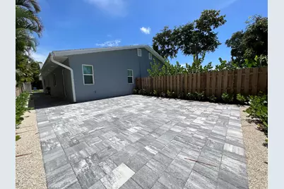 1402 NE 34th Street #A-B, Oakland Park, FL 33334 - Photo 41