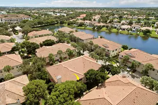 4326 Cascada Cir, Hollywood, FL 33024 - Photo 9