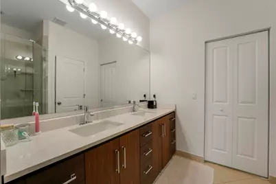 4326 Cascada Circle, Hollywood, FL 33024 - Photo 37