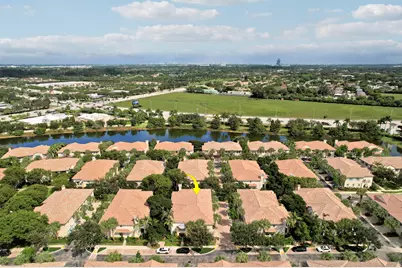 4326 Cascada Circle, Hollywood, FL 33024 - Photo 13