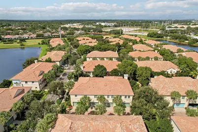 4326 Cascada Circle, Hollywood, FL 33024 - Photo 3