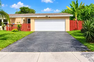 8601 NW 20th Ct, Sunrise, FL 33322 - Photo 3