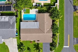 8601 NW 20th Ct, Sunrise, FL 33322 - Photo 7