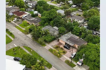 4972 NE 14th Avenue, Pompano Beach, FL 33064 - Photo 17