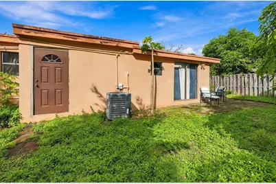 4972 NE 14th Avenue, Pompano Beach, FL 33064 - Photo 15