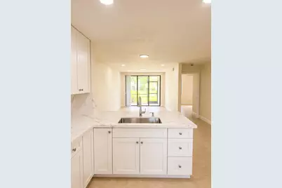 10121 W Sunrise Boulevard #106, Plantation, FL 33322 - Photo 3