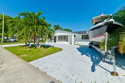 721 SE 5th Court, Pompano Beach, FL 33060 - Photo 3
