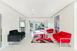 721 SE 5th Ct, Pompano Beach, FL 33060 - Photo 9