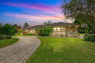 213 NW 94th Way, Coral Springs, FL 33071 - Photo 9