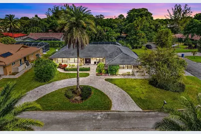 213 NW 94th Way, Coral Springs, FL 33071 - Photo 1