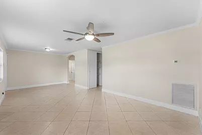 3080 NE 12th Avenue, Pompano Beach, FL 33064 - Photo 7