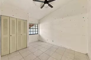 9313 W Sunrise Blvd, Plantation, FL 33322 - Photo 13