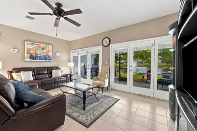 258 W Hemingway Circle, Margate, FL 33063 - Photo 13
