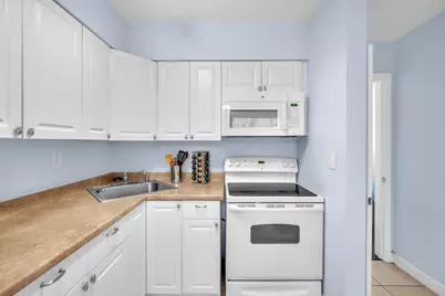 6200 NE 22nd Way #206, Fort Lauderdale, FL 33308 - Photo 13