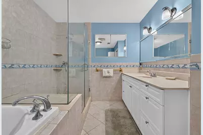 4361 NE 13th Terrace, Oakland Park, FL 33334 - Photo 15