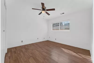 4361 NE 13th Terrace, Oakland Park, FL 33334 - Photo 19